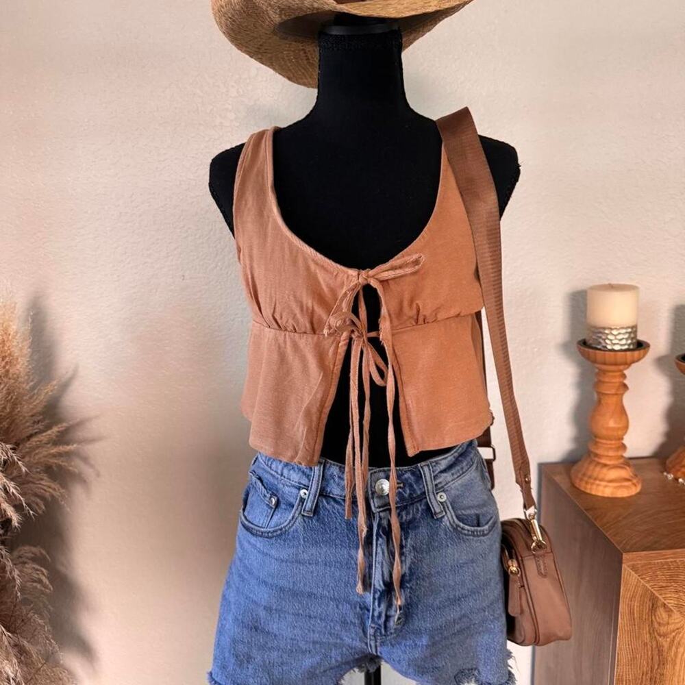 Midnight sky camel tan front tie